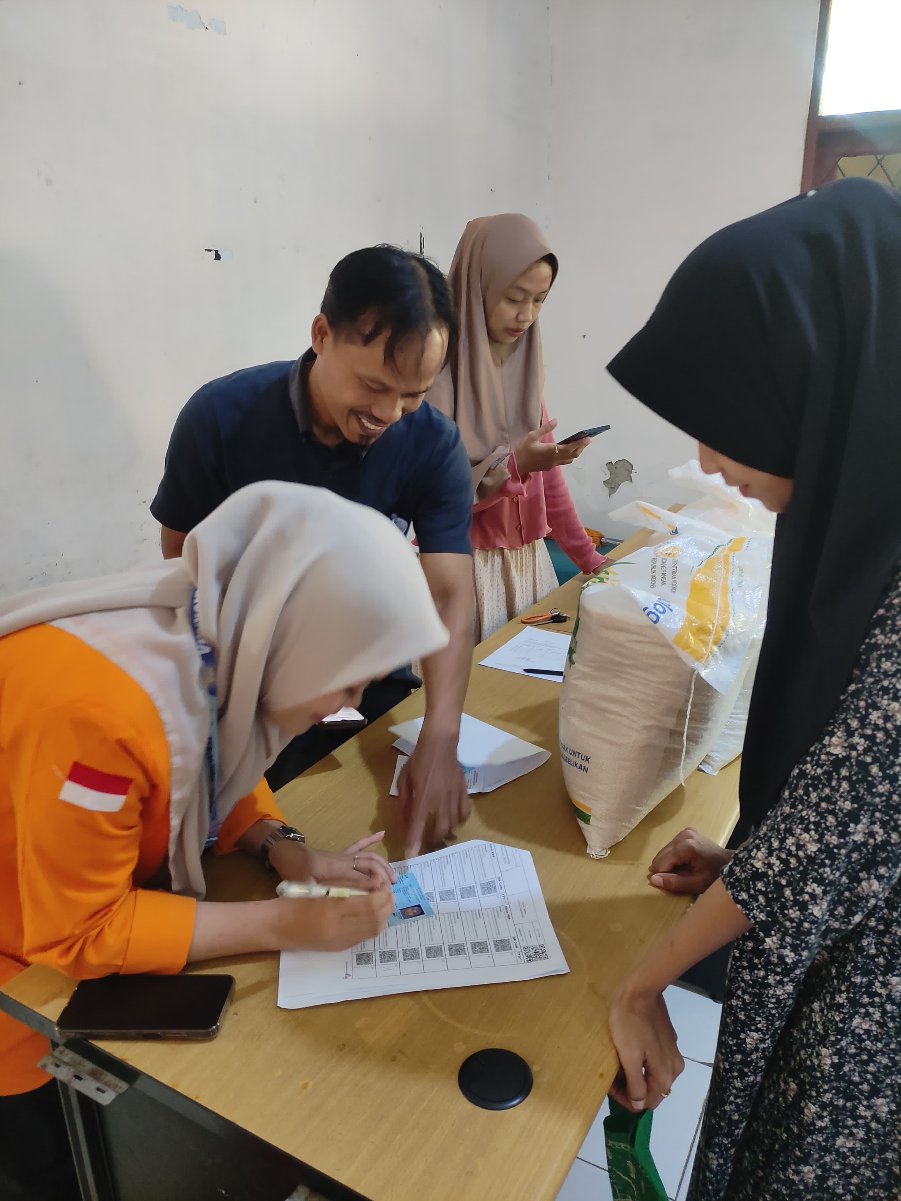 Bantuan Sosial